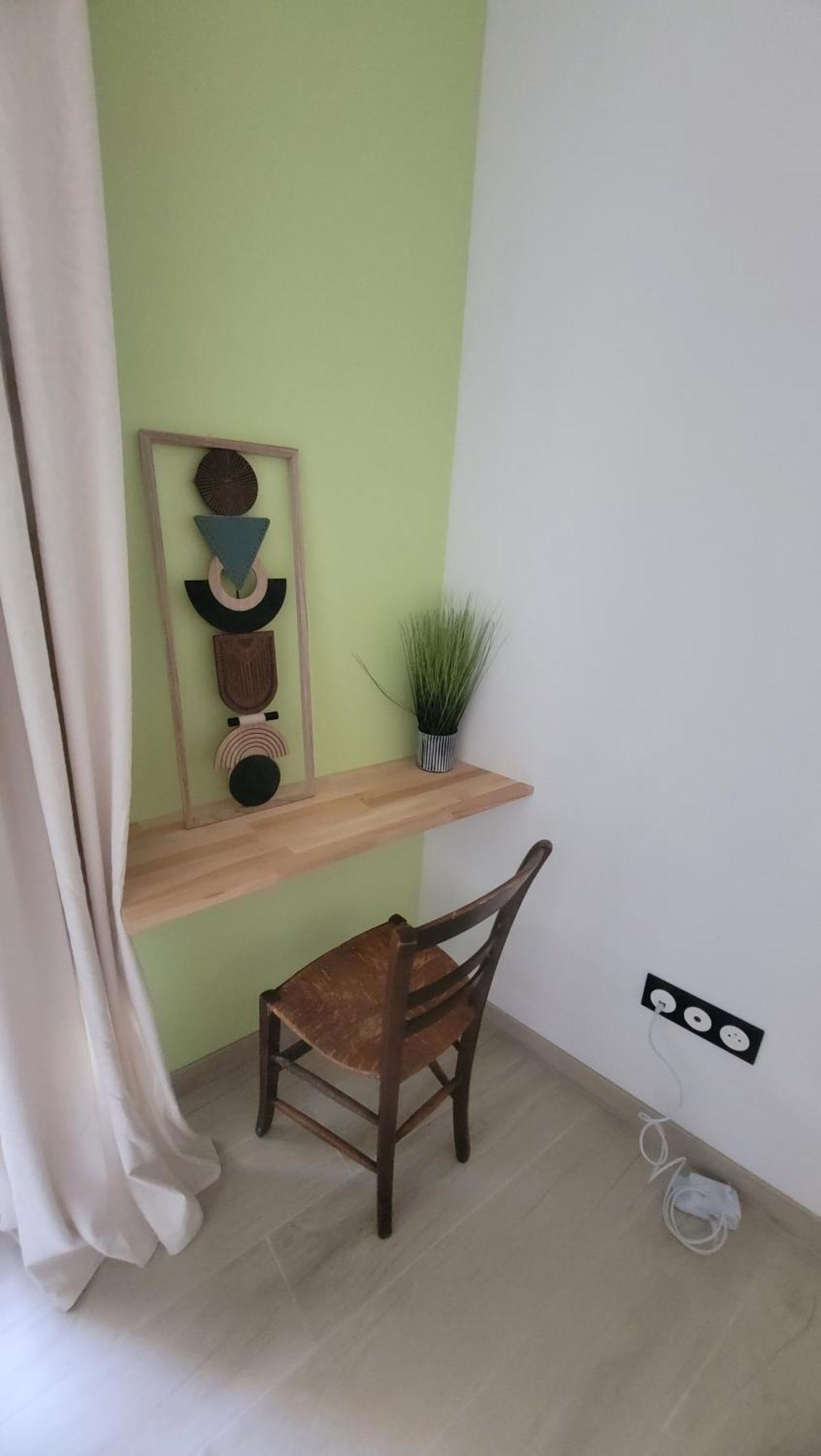 Le Truc En Plus, Accessibles Pmr, Appartement 45 M2 Mitoyen Dans Une Maison Avec Un Autre Appartement Guérard Eksteriør bilde
